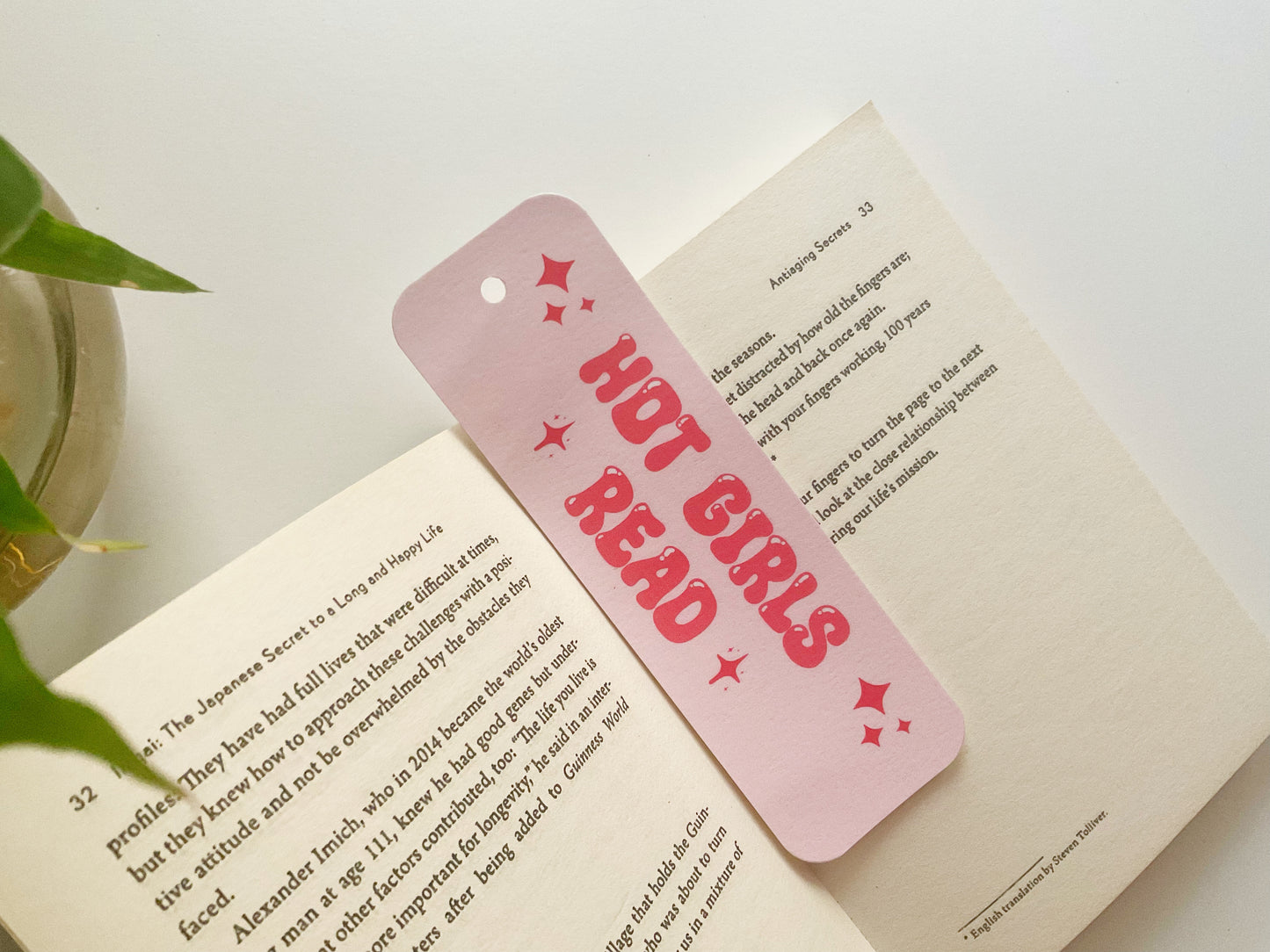Hot Girls Read Bookmark – Bold, Stylish, and Durable