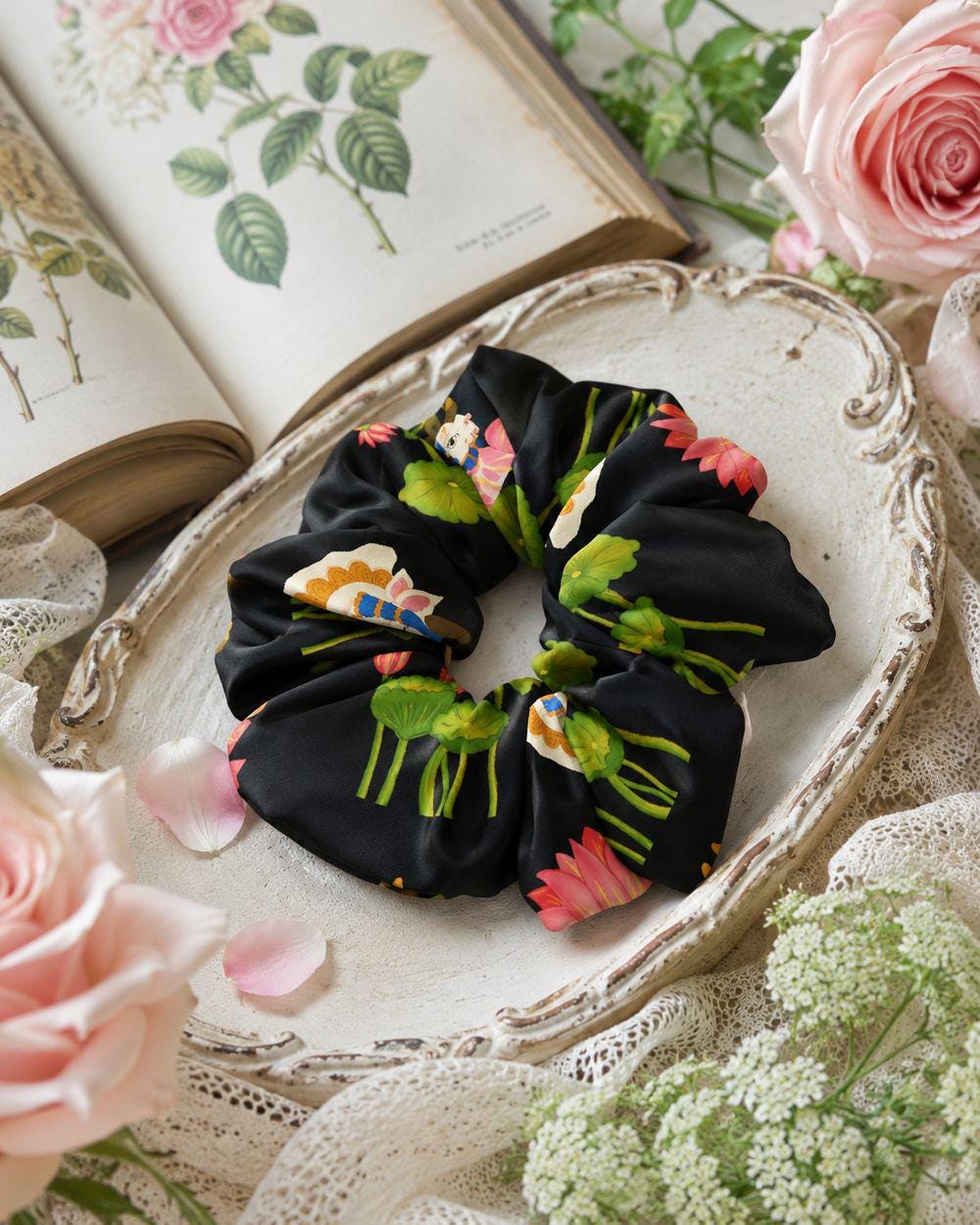 Vrindavan Nights scrunchie - Image 6